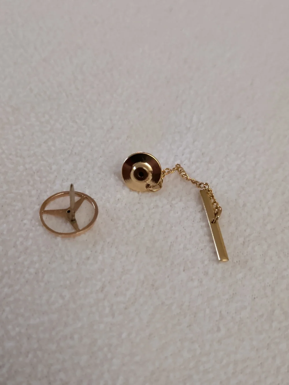 14k Mercedes Benz Gold-Tone Circular Propeller Tie Tack